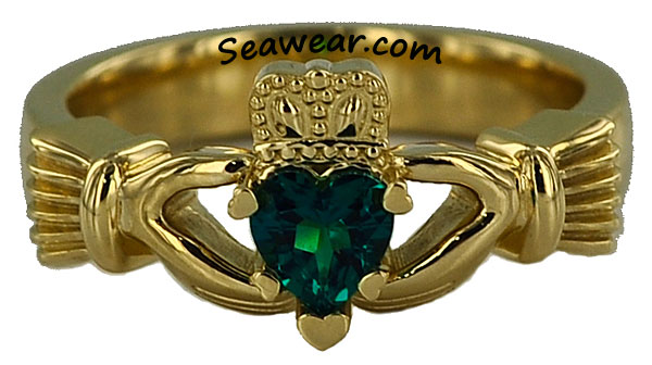 Claddagh hearts ring with heart shaped prongs