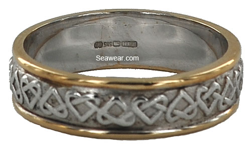 gold Celtic heart love knot wedding band