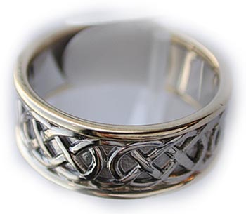 irish celtic lovers knot wedding rings