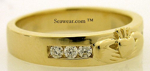 mens gold Claddagh diamond wedding ring with round diamonds