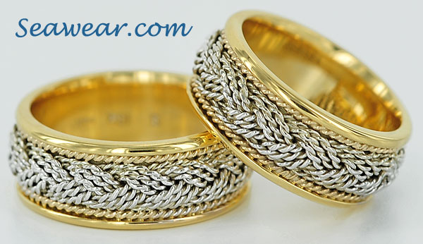 18kt yellow heavy comfort fit bands with 14kt white gold braid and 14kt side