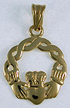 Claddagh with twisted knot border