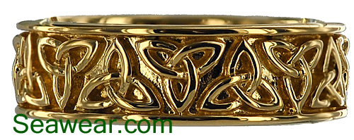 gold polished trinity knot wedding band