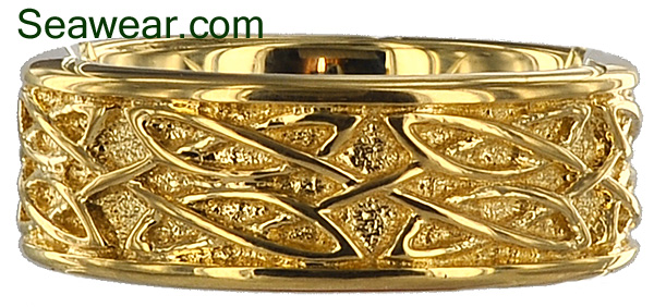 Celtic double love knot wedding band