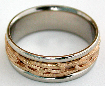Celtic Tayside knots wedding ring