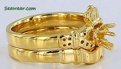 Claddagh wedding set