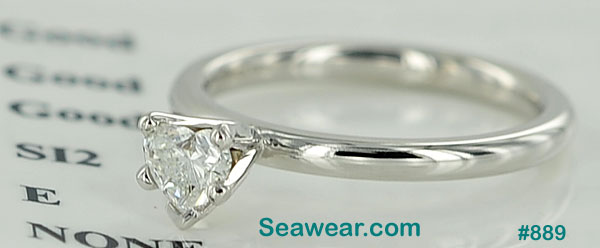 Claddagh diamond engagement ring SI/E