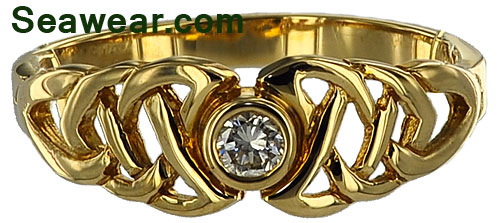 Celtic knot engagment ring