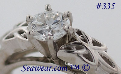 VS - D diamond engagement ring
