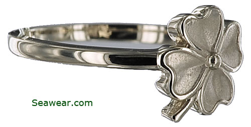 white gold four leaf clover shamrock ring