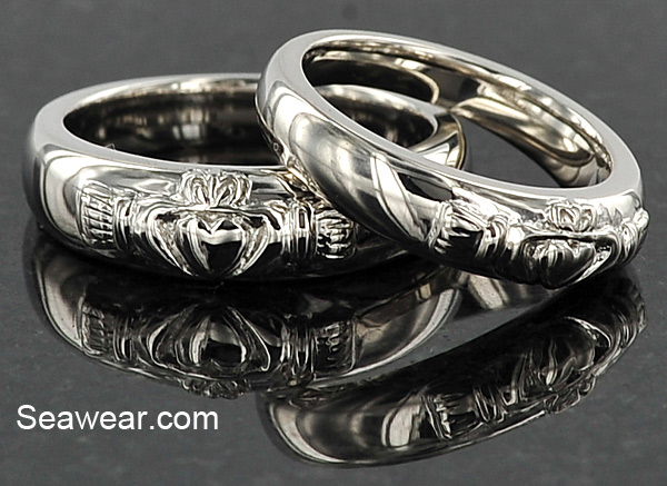 platinum Claddagh wedding set