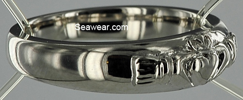 ladies platinum Claddagh wedding band