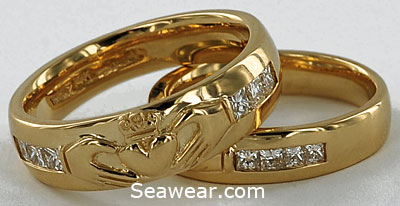diamond Claddagh wedding ring set