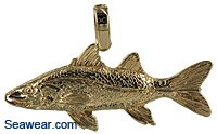 14kt snook pendant with enamel stripe